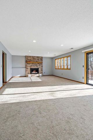 17384 Harding Lane, Lakeville, MN 55044