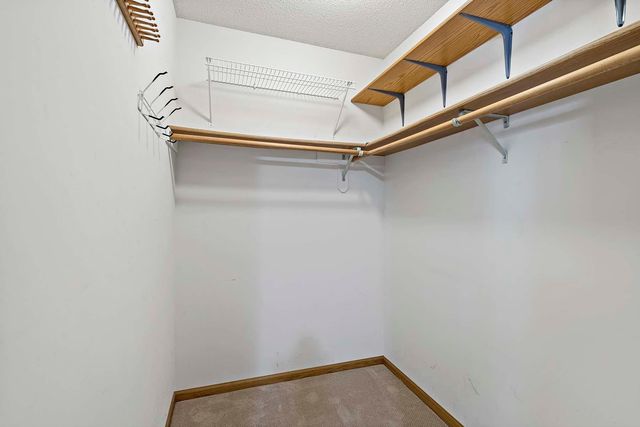 17384 Harding Lane, Lakeville, MN 55044