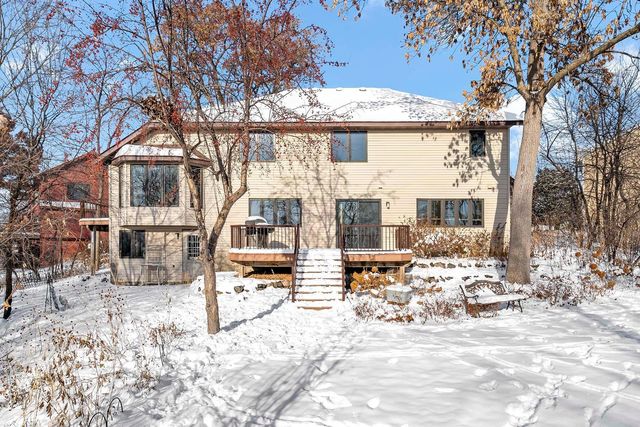 17384 Harding Lane, Lakeville, MN 55044