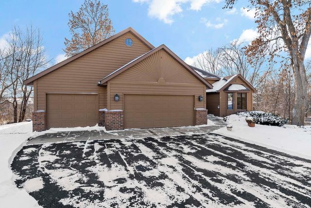 17384 Harding Lane, Lakeville, MN 55044