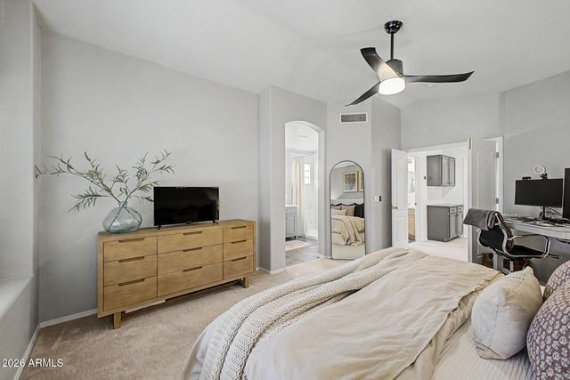 26421 N 43RD Place, Phoenix, AZ 85050