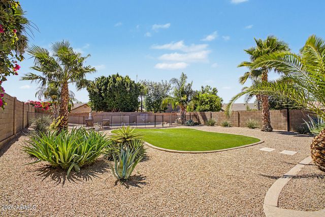 26421 N 43RD Place, Phoenix, AZ 85050