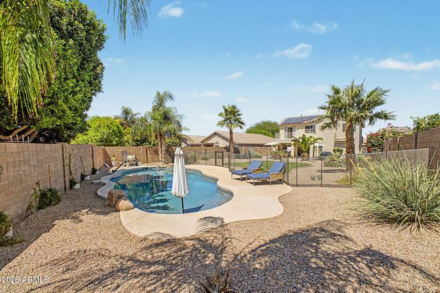 26421 N 43RD Place, Phoenix, AZ 85050