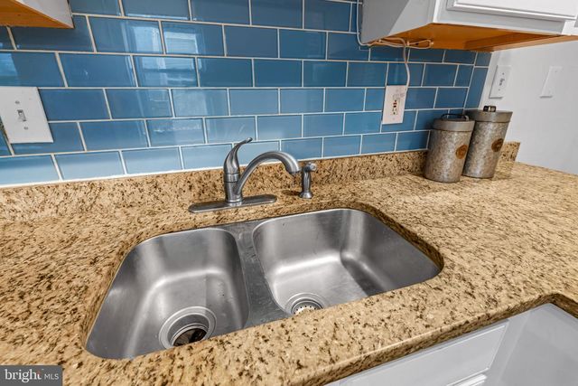 1636 S HANOVER ST, Baltimore, MD 21230