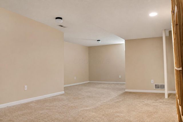 8355 Olympus Lane, Blacklick, OH 43004