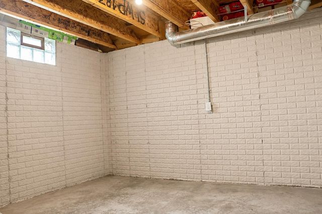 8355 Olympus Lane, Blacklick, OH 43004