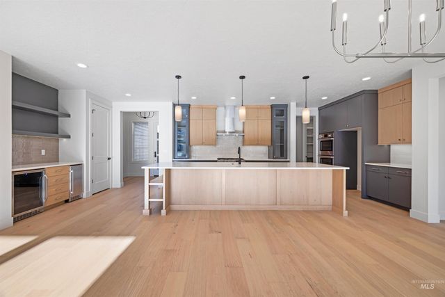 7237 N Firhill Pl, Eagle, ID 83616