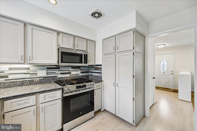 13413 ORIENTAL CT, Rockville, MD 20853