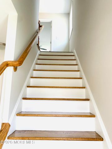 203 Longfellow Avenue, Toms River, NJ 08753