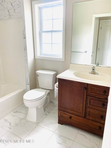 203 Longfellow Avenue, Toms River, NJ 08753