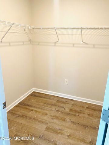 203 Longfellow Avenue, Toms River, NJ 08753