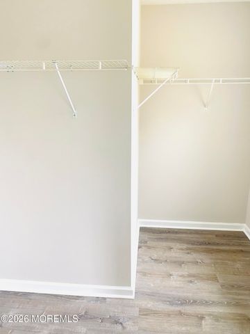 203 Longfellow Avenue, Toms River, NJ 08753