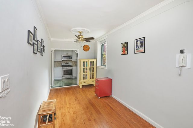 7811 35th Ave Apt 1G, New York City, NY 11372