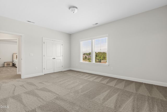 912 Village View Lane, Cary, NC 27519