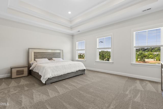 912 Village View Lane, Cary, NC 27519