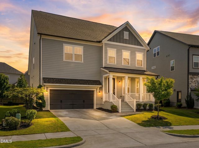 912 Village View Lane, Cary, NC 27519