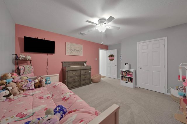 2063 White Buck Court, Cleveland, TX 77328