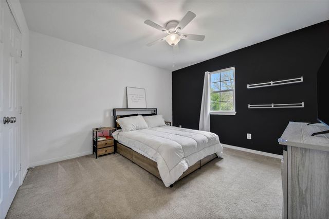 2063 White Buck Court, Cleveland, TX 77328