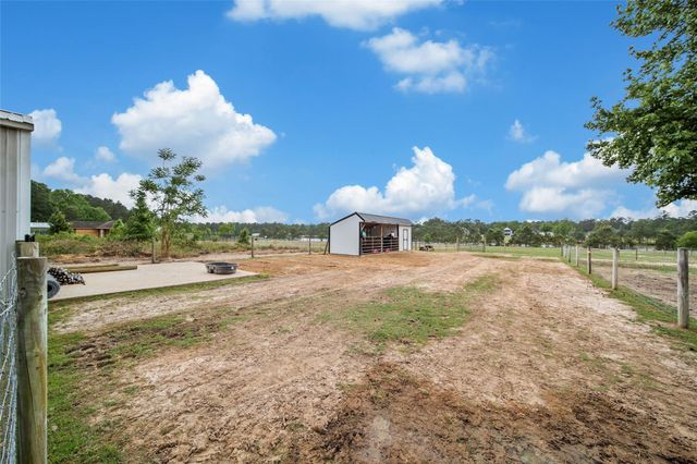 2063 White Buck Court, Cleveland, TX 77328