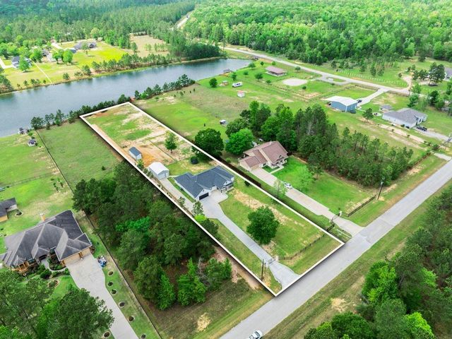 2063 White Buck Court, Cleveland, TX 77328
