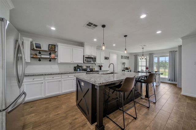2063 White Buck Court, Cleveland, TX 77328