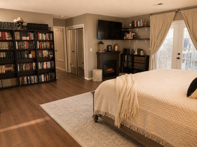 2740 Golden Oaks Drive, Fayetteville, AR 72703