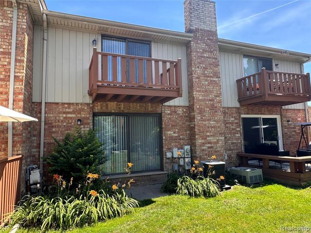 8133 Clay Court, Sterling Heights, MI 48313