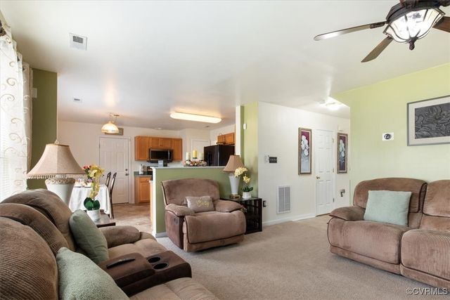 3312 Greenham Dr, Chester, VA 23831