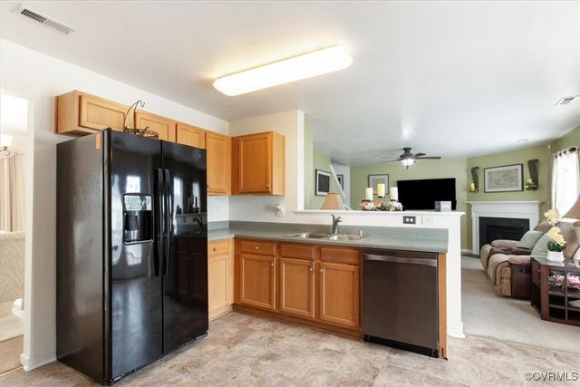 3312 Greenham Dr, Chester, VA 23831