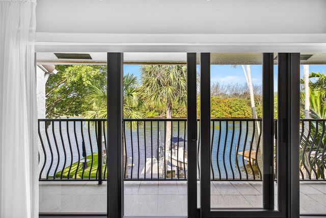 605 NE 19th Avenue, Deerfield Beach, FL 33441