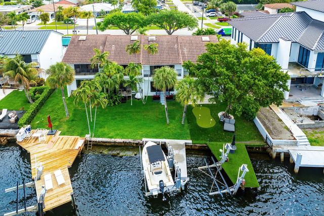 605 NE 19th Avenue, Deerfield Beach, FL 33441