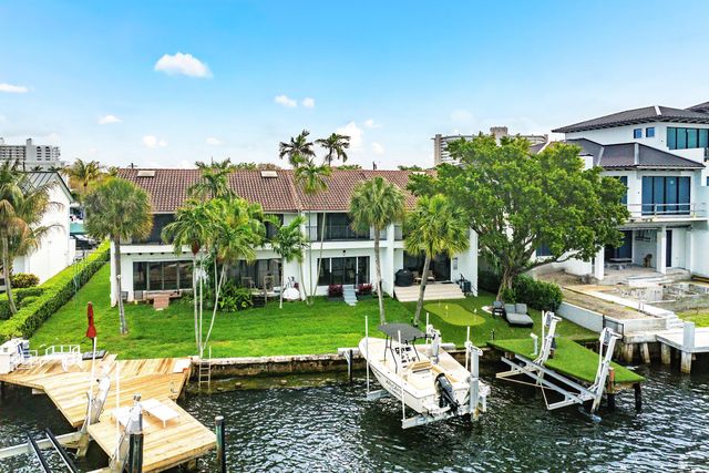 605 NE 19th Avenue, Deerfield Beach, FL 33441