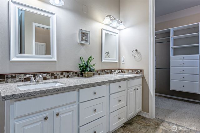 1108 180th Street E, Spanaway, WA 98387