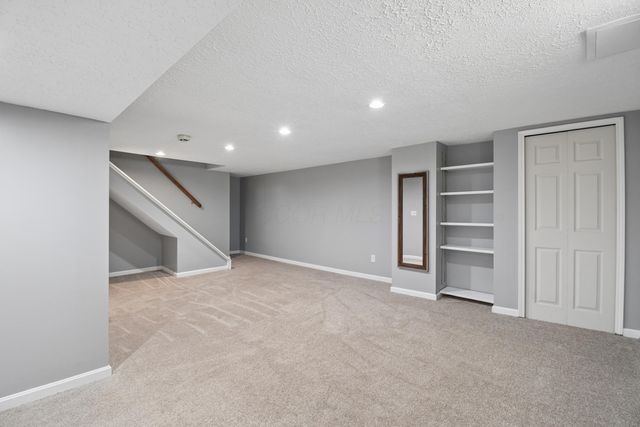 822 Lindenhaven Road, Columbus, OH 43230
