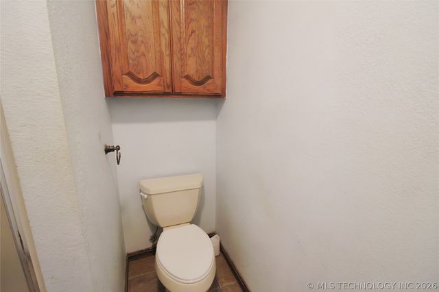 15085 Box Elder Road, Okmulgee, OK 74447