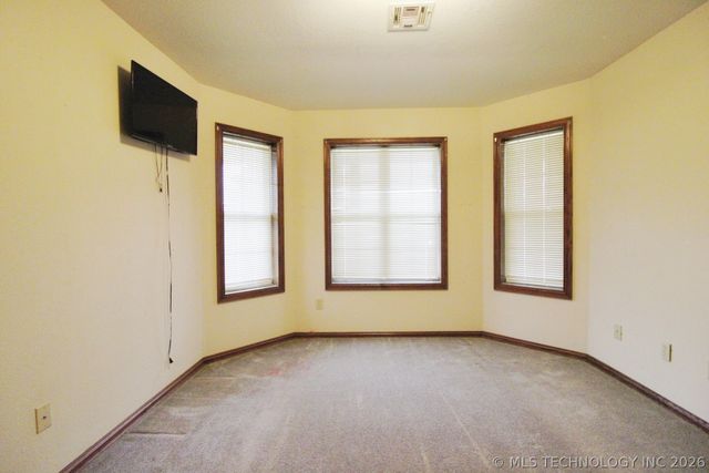 15085 Box Elder Road, Okmulgee, OK 74447