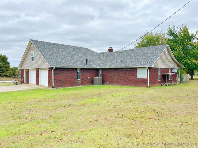 15085 Box Elder Road, Okmulgee, OK 74447
