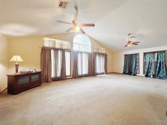 15085 Box Elder Road, Okmulgee, OK 74447