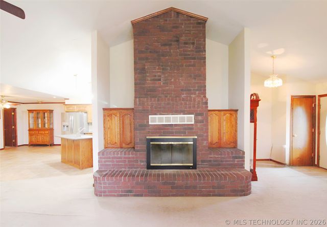 15085 Box Elder Road, Okmulgee, OK 74447