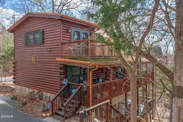 1023 Gordon Way, Sevierville, TN 37876