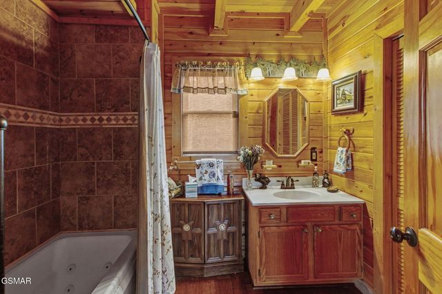 1023 Gordon Way, Sevierville, TN 37876