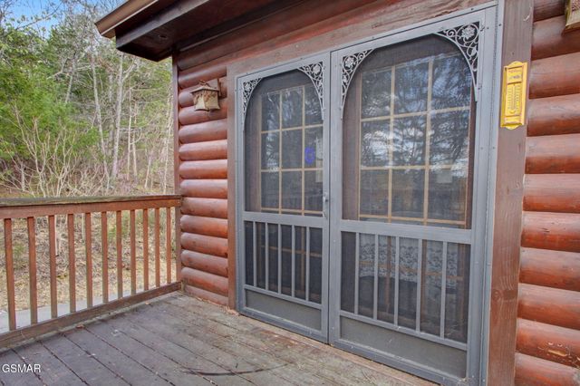 1023 Gordon Way, Sevierville, TN 37876