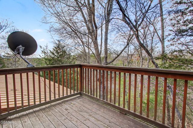 1023 Gordon Way, Sevierville, TN 37876