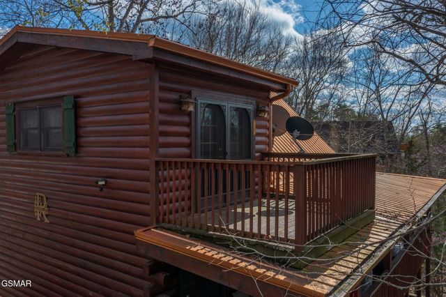 1023 Gordon Way, Sevierville, TN 37876