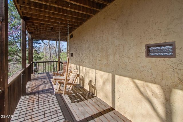 1023 Gordon Way, Sevierville, TN 37876