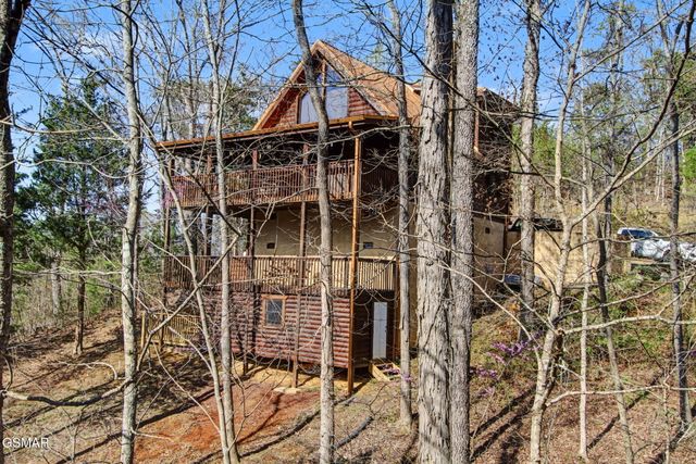 1023 Gordon Way, Sevierville, TN 37876