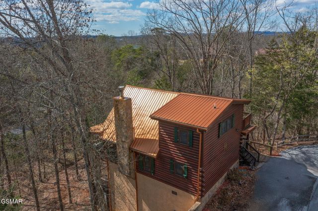 1023 Gordon Way, Sevierville, TN 37876