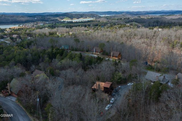 1023 Gordon Way, Sevierville, TN 37876