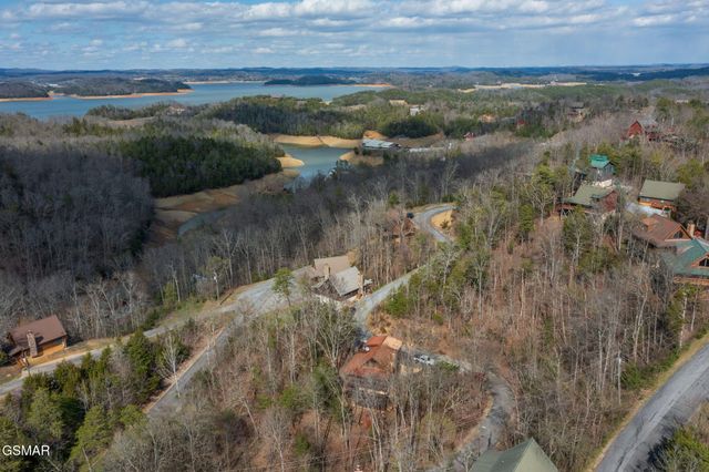 1023 Gordon Way, Sevierville, TN 37876