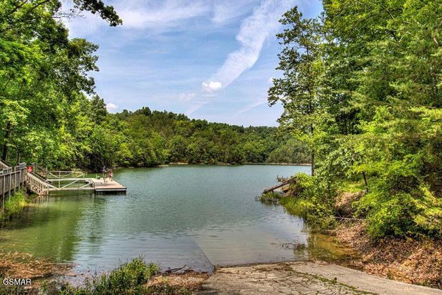 1023 Gordon Way, Sevierville, TN 37876